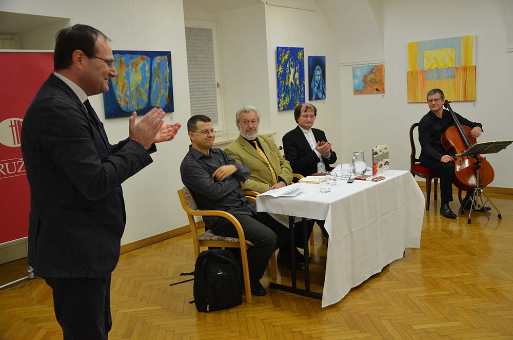 Tone Rode otvara predstavljanje Molitava u Ljubljani 7. Tone Rode otvara predstavljanje Molitava u Ljubljani